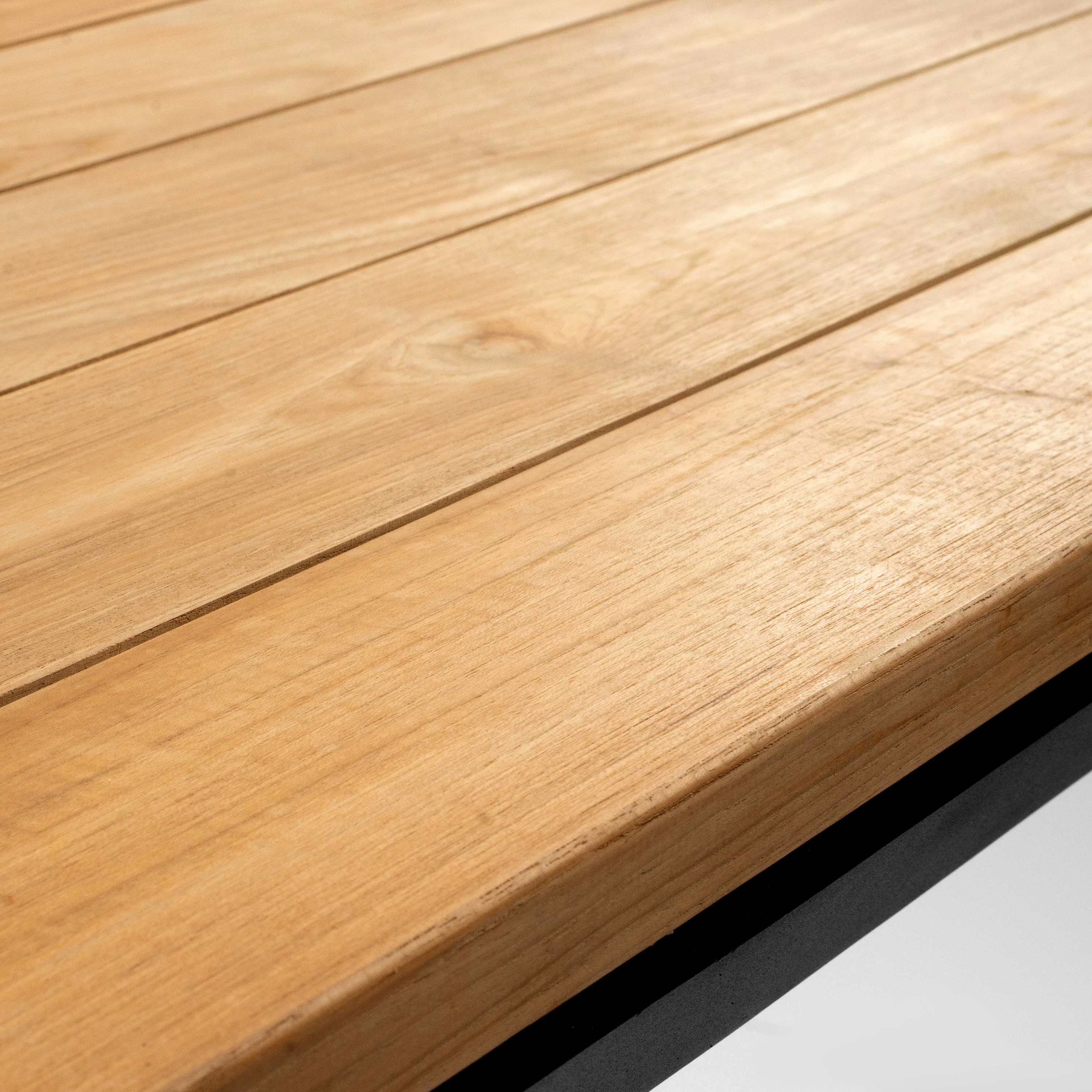 BARONG TABLE Thumbnail