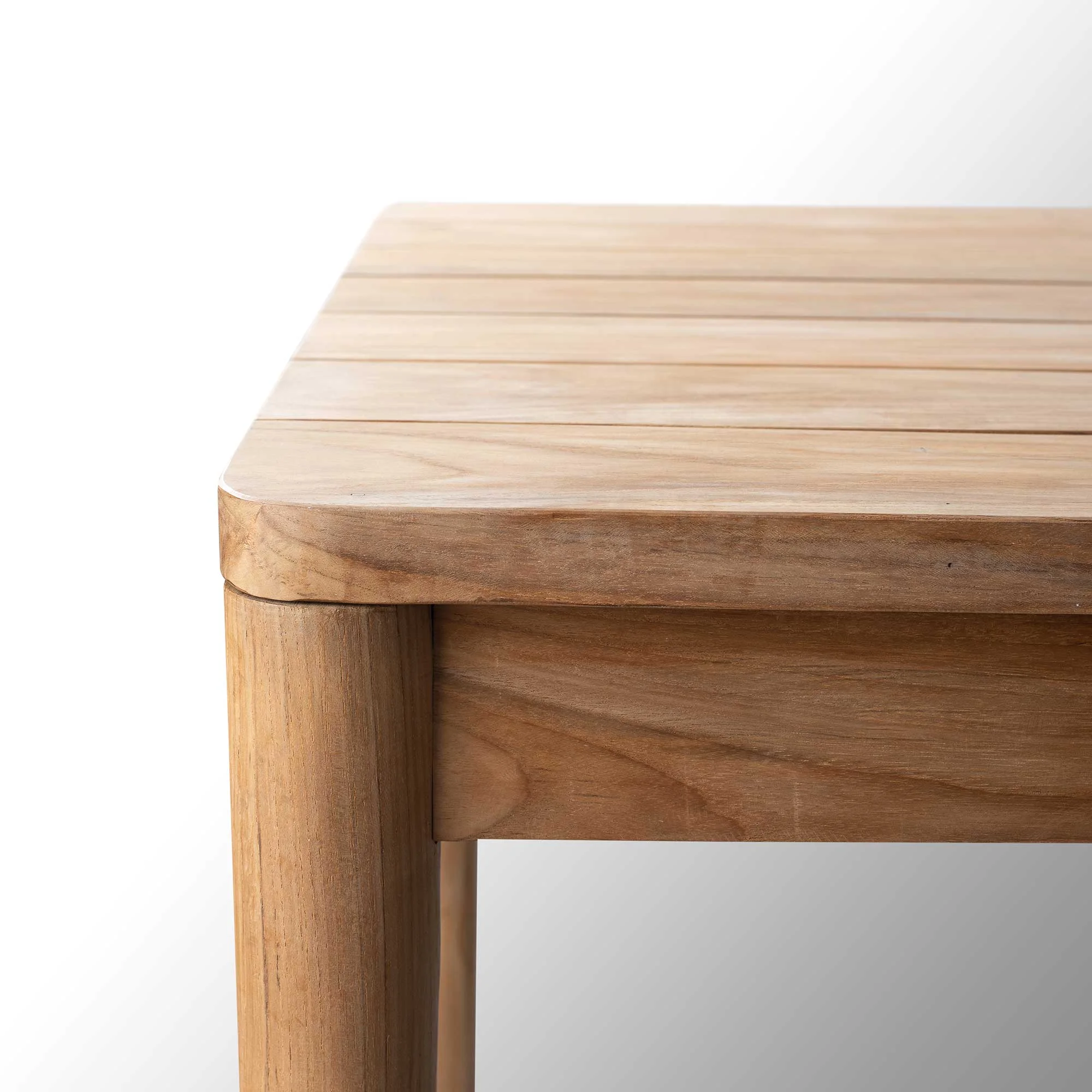 PURA TABLE Thumbnail