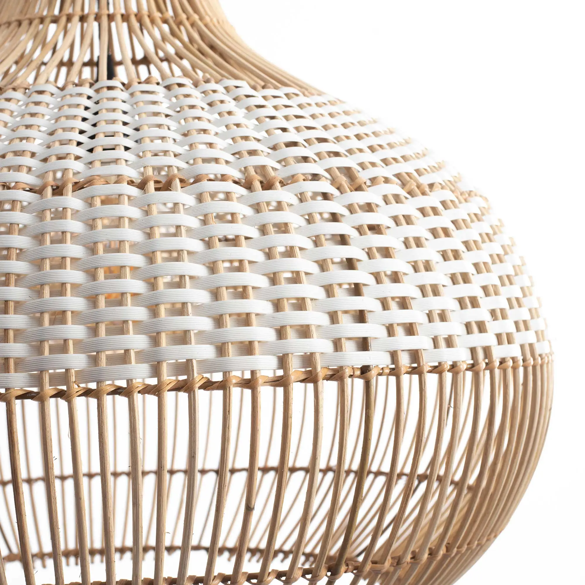 BATO LAMP 1 Thumbnail