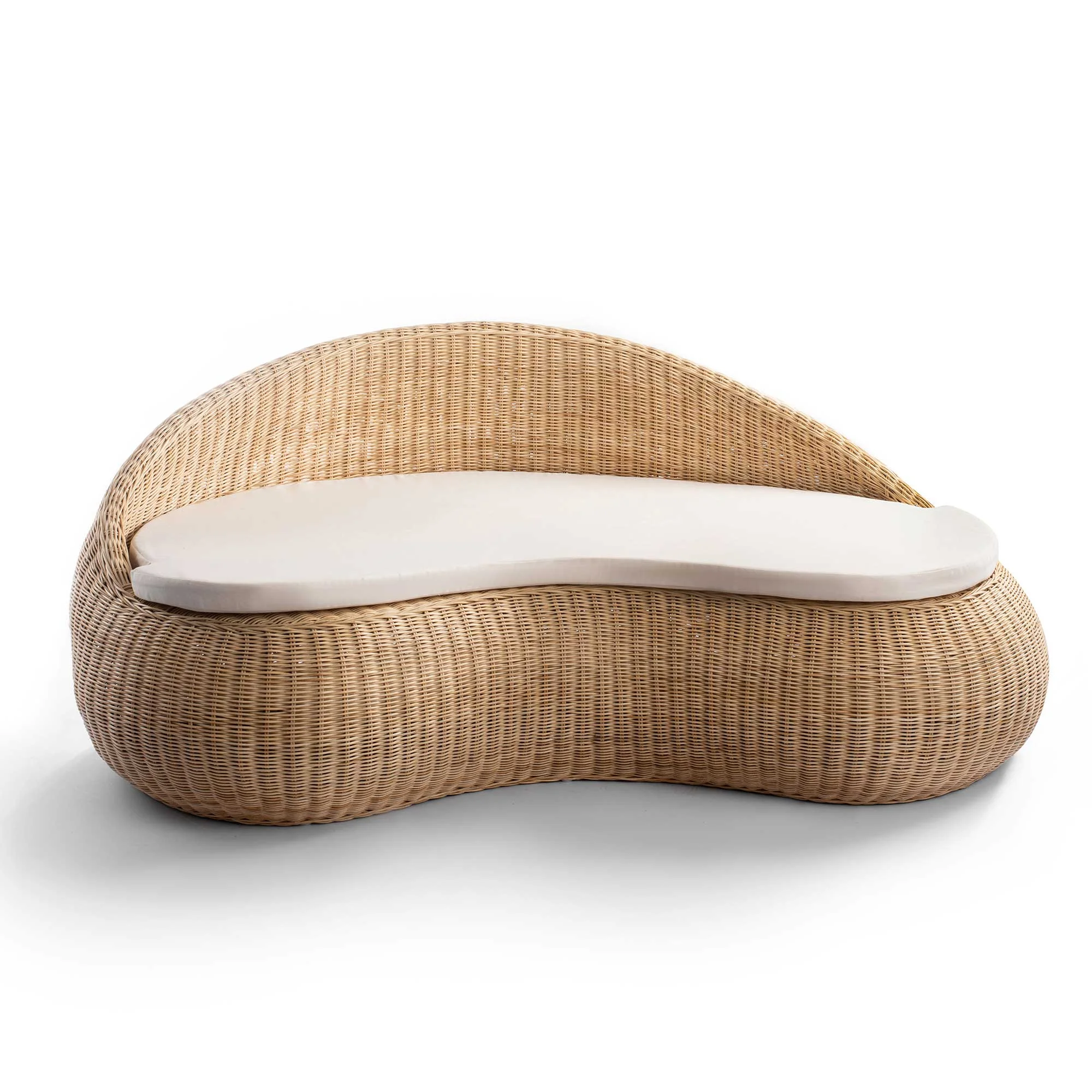 LOVE SOFA RATTAN Thumbnail