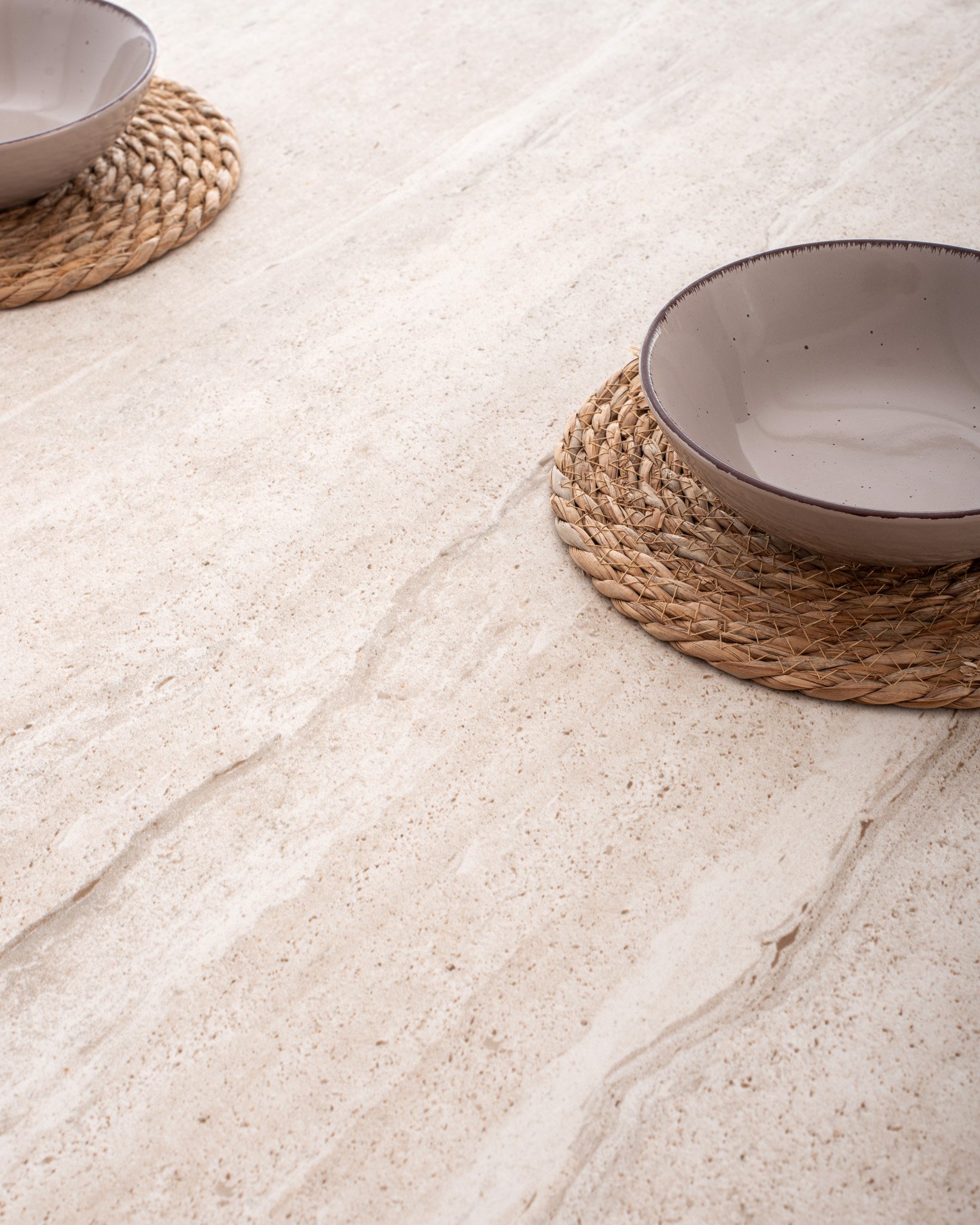 ASTRA  DINING TABLE Thumbnail