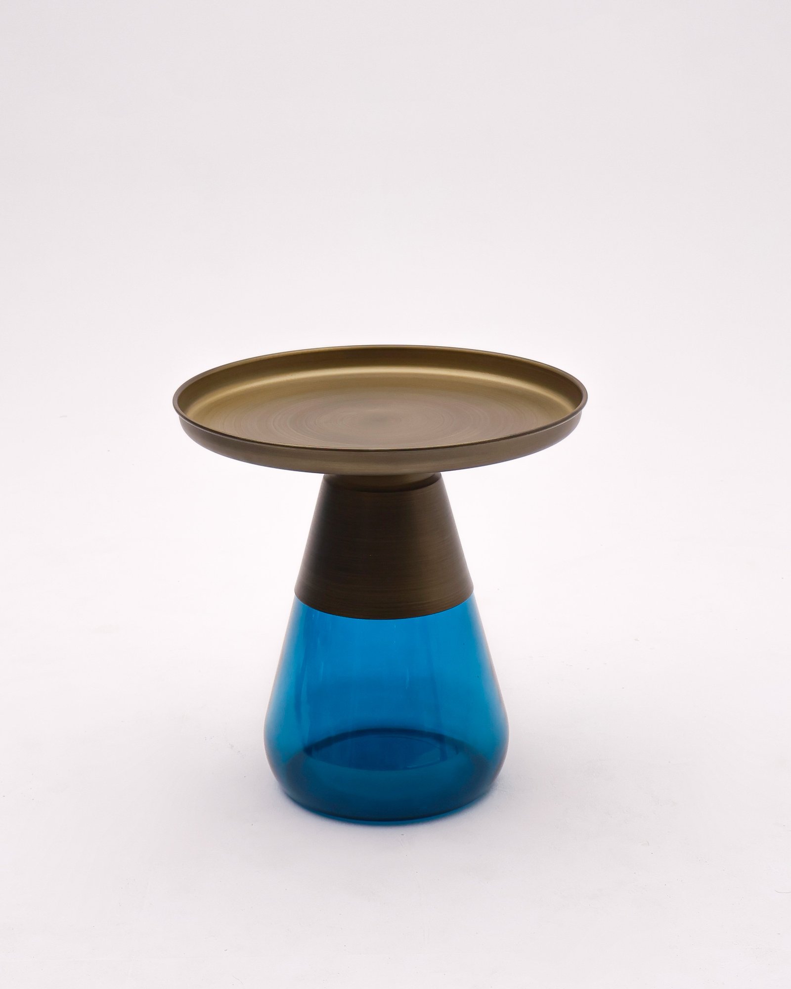 AMBER BRASS Table Thumbnail