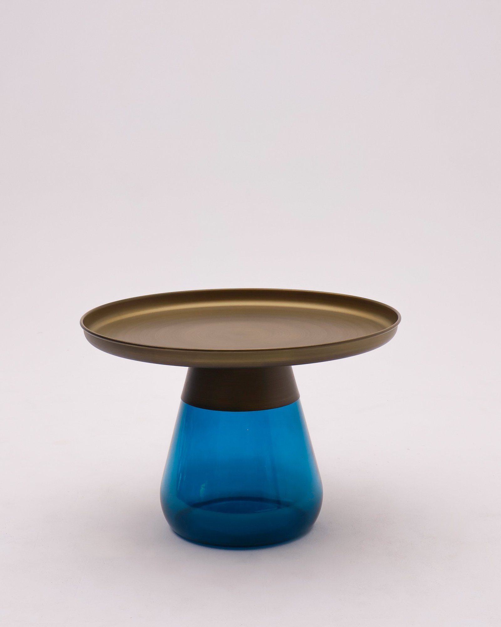 AMBER BRASS Table Thumbnail