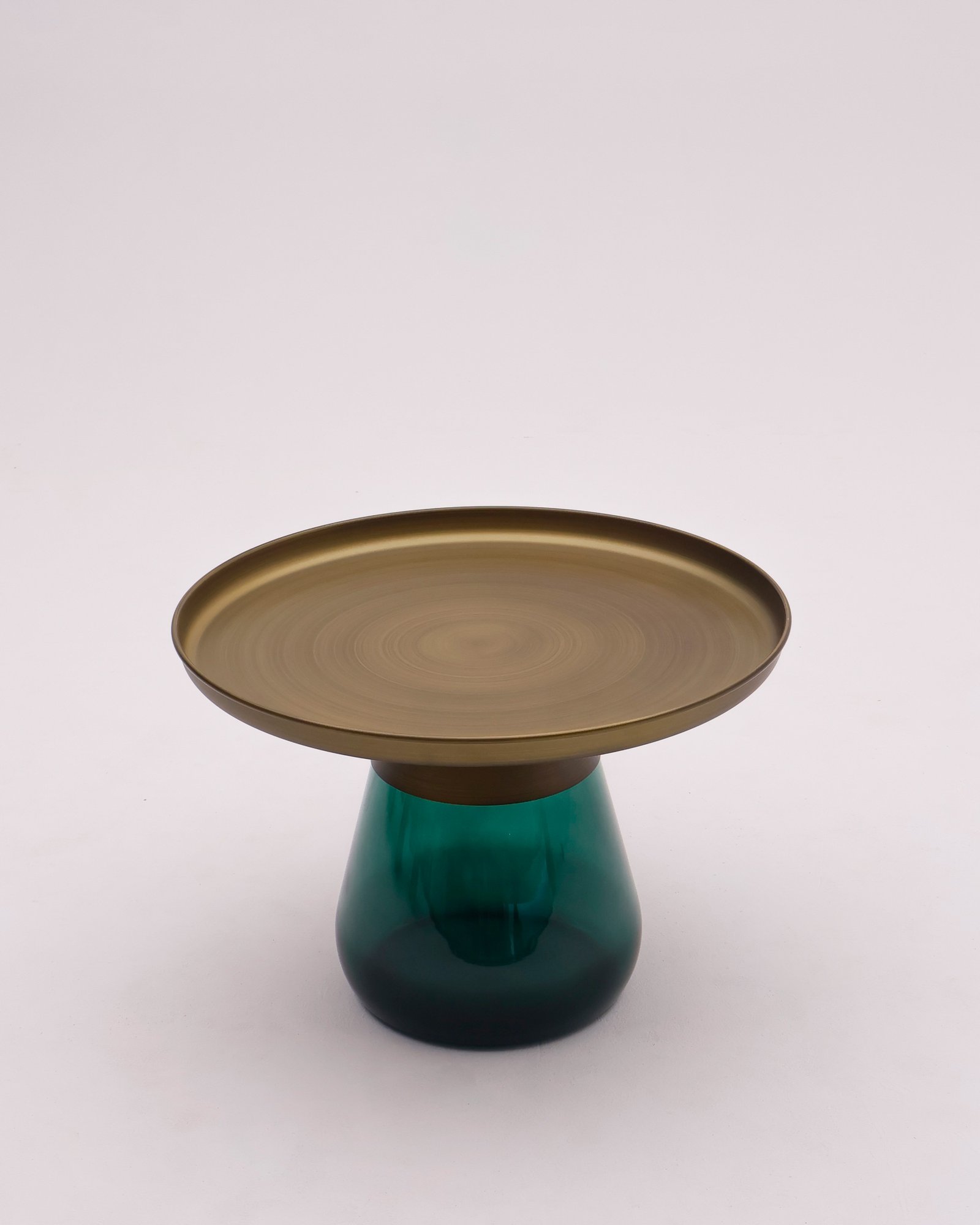 AMBER BRASS Table Thumbnail