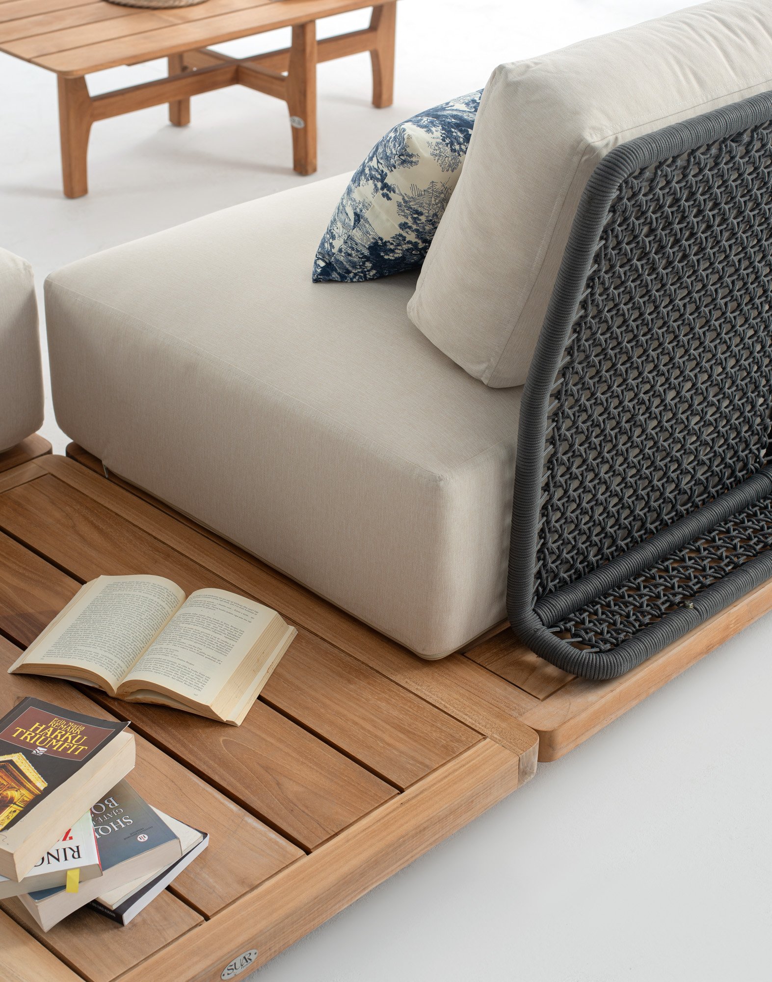 SUAR | OASIS Modular Sofa – Divan Modular Outdoor Luksoz prej Druri Tik