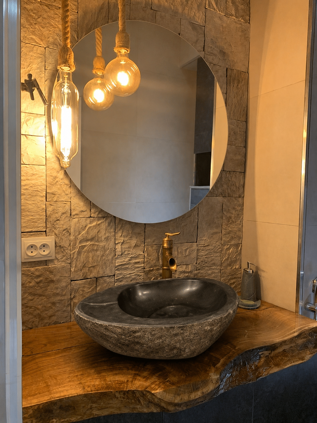 RIVERSTONE SINK SPIRAL L Thumbnail