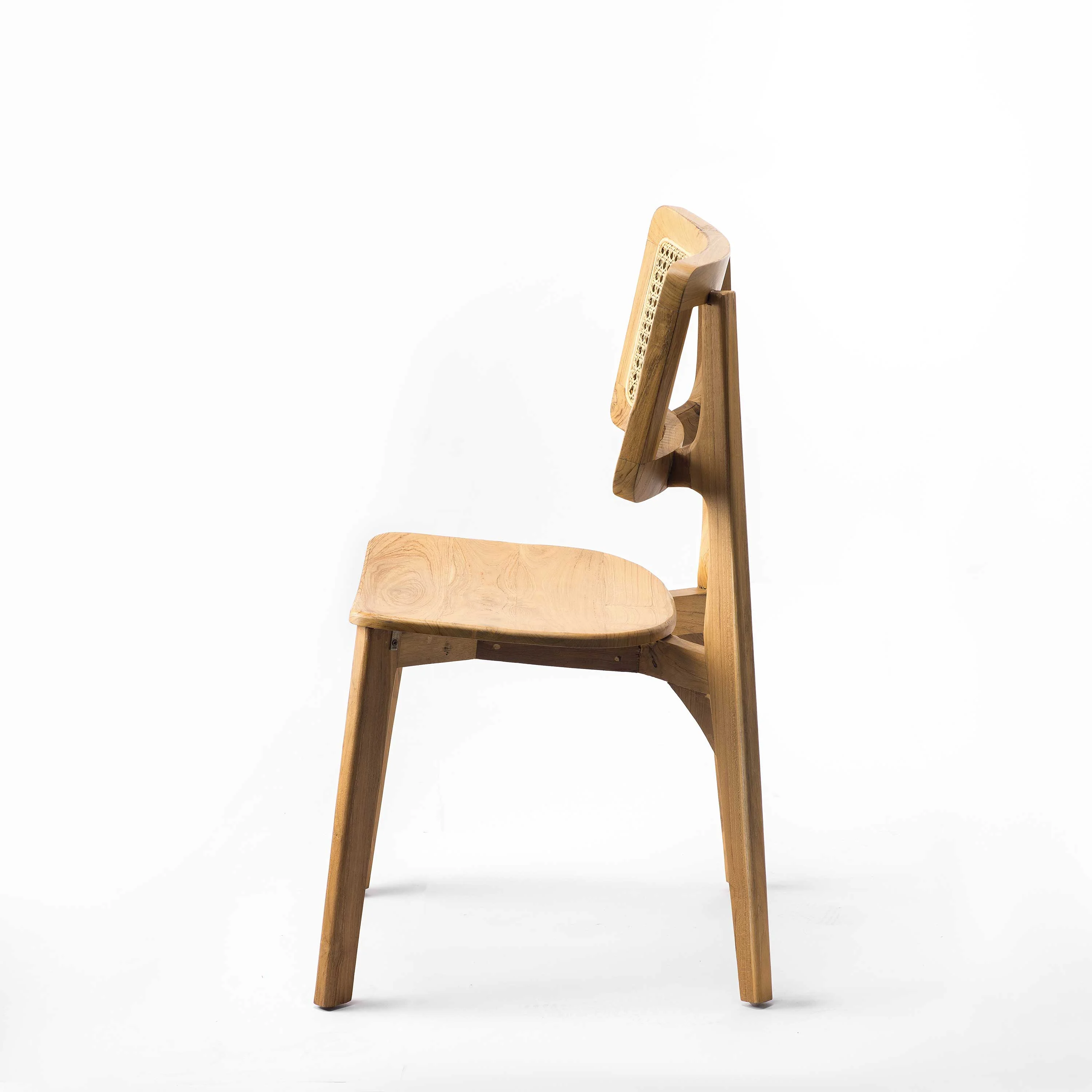 ZENITH CHAIR